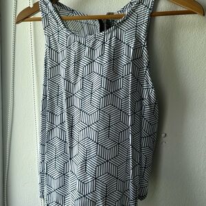 Valija Medium blouse Top. Crop at the back